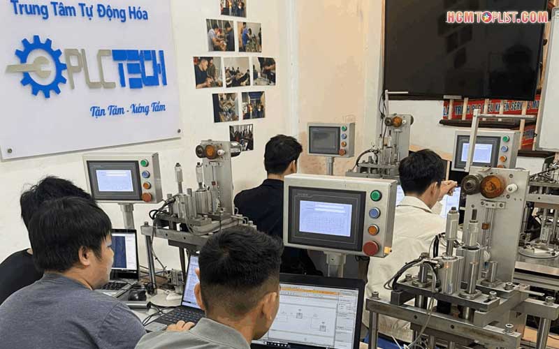 Trung-tam-tu-dong-hoa-cong-nghiep-plctech-hcmtoplist