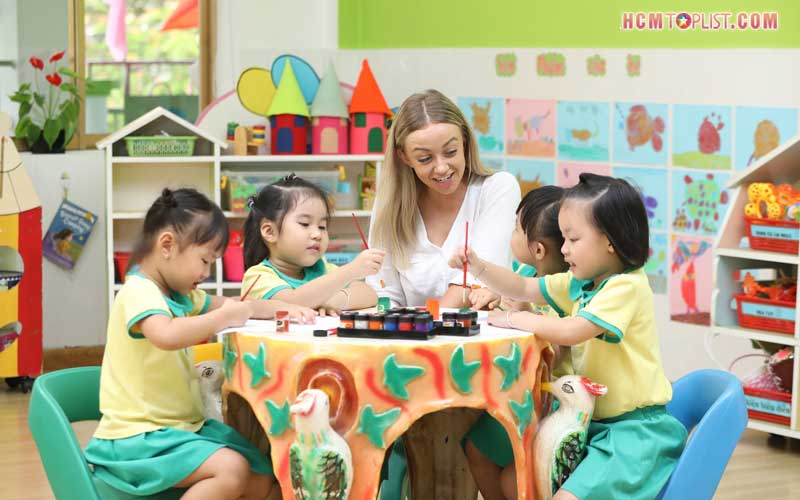 Truong-mam-non-bambi-k300-hcmtoplist