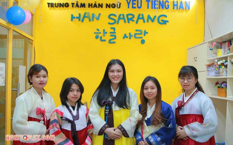 Trung-tam-han-ngu-han-sarang-hcmtoplist