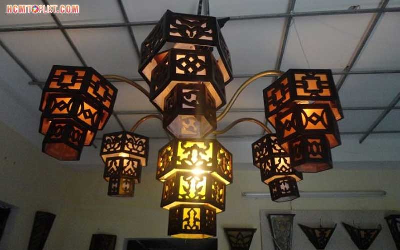 Den-trang-tri-hung-thanh-hcmtoplist