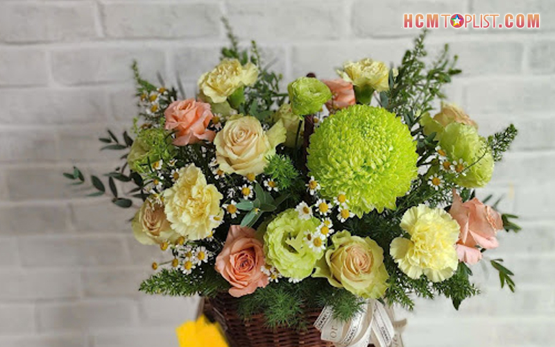 Trinh-flowers-hcmtoplist