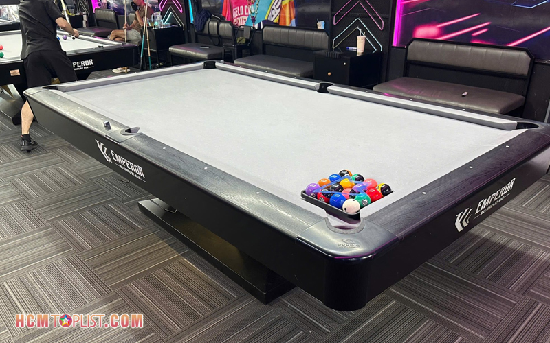 72-billiards-club-hcmtoplist-1