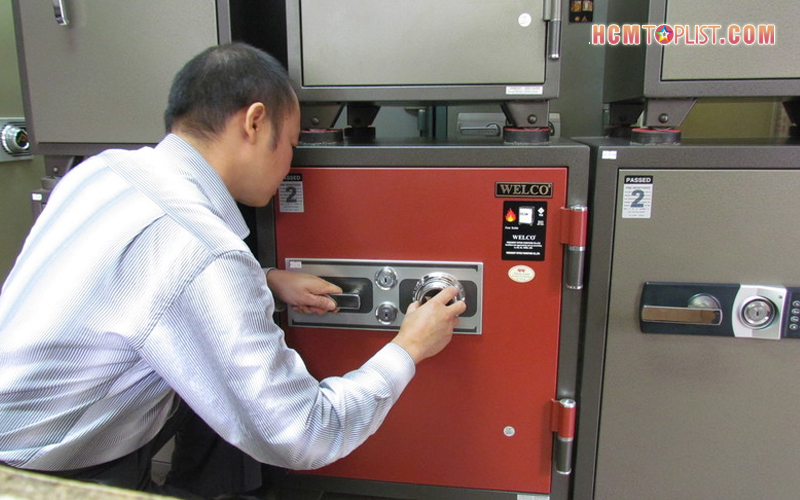 Sua-khoa-hoang-vinh-hcmtoplist