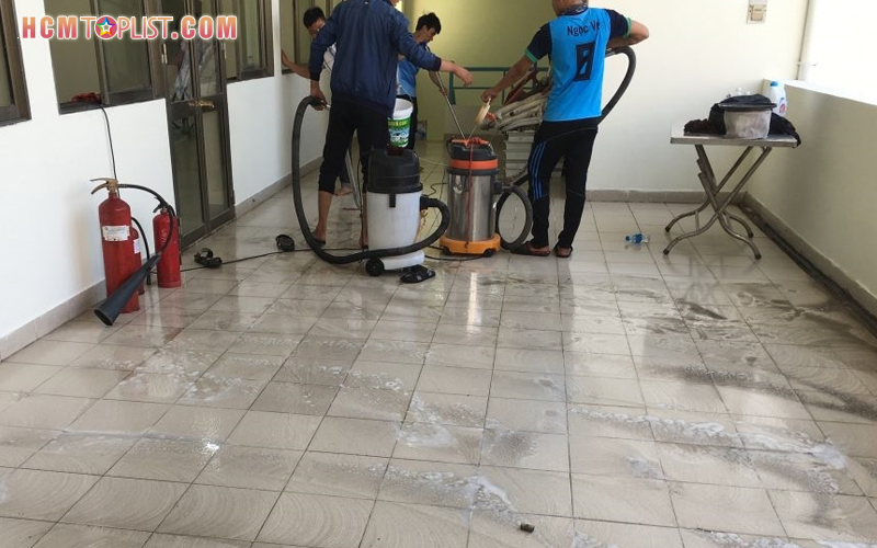 Ve-sinh-cong-nghiep-hcm-hcmtoplist