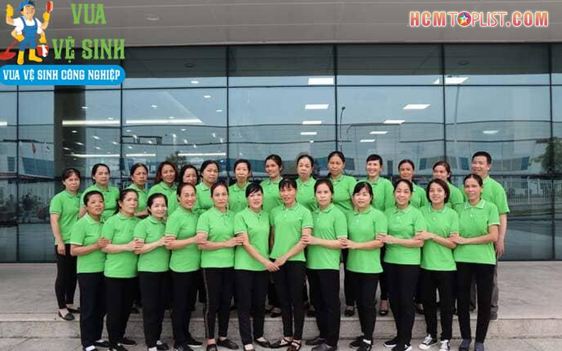 Vua-ve-sinh-hcmtoplist