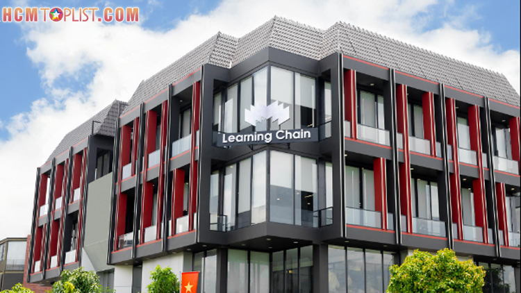 The-ai-human-library-chuyen-ai-qua-lang-kinh-nguoi-that-viec-that-cua-cong-dong-viet-5