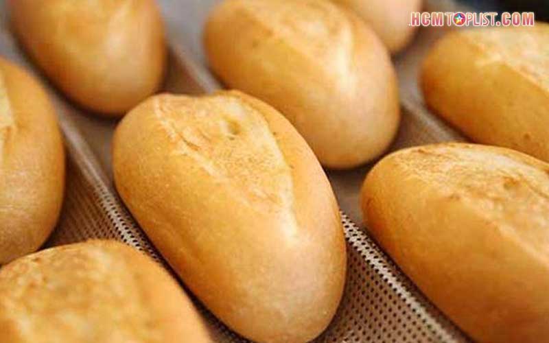Lo-banh-mi-lan-hue-hcmtoplist