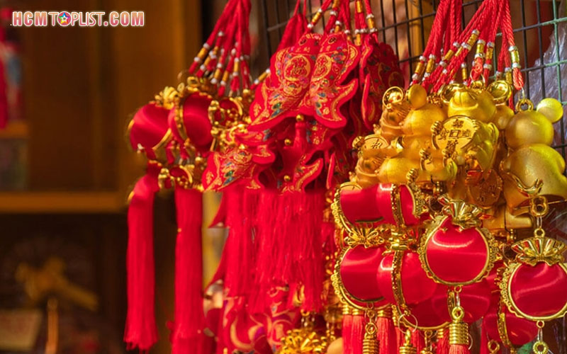 Tieu-chi-danh-gia-dia-chi-mua-do-trang-tri-tet-re-o-tphcm-hcmtoplist