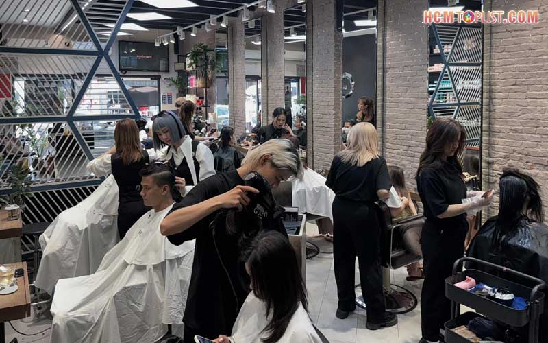 Guchi-hair-salon-hcmtoplist