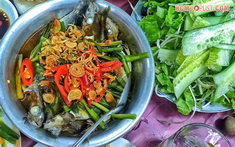 Mua-nao-trong-nam-la-thoi-diem-ca-nuc-ngon-nhat-tai-tphcm