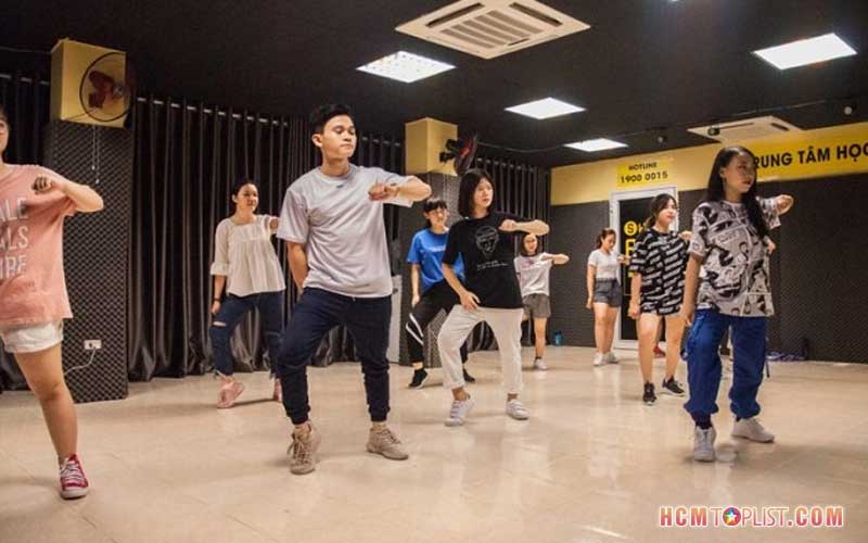 Phuong-phap-luan-danh-gia-phong-tap-nhay-chat-luong-hcmtoplist