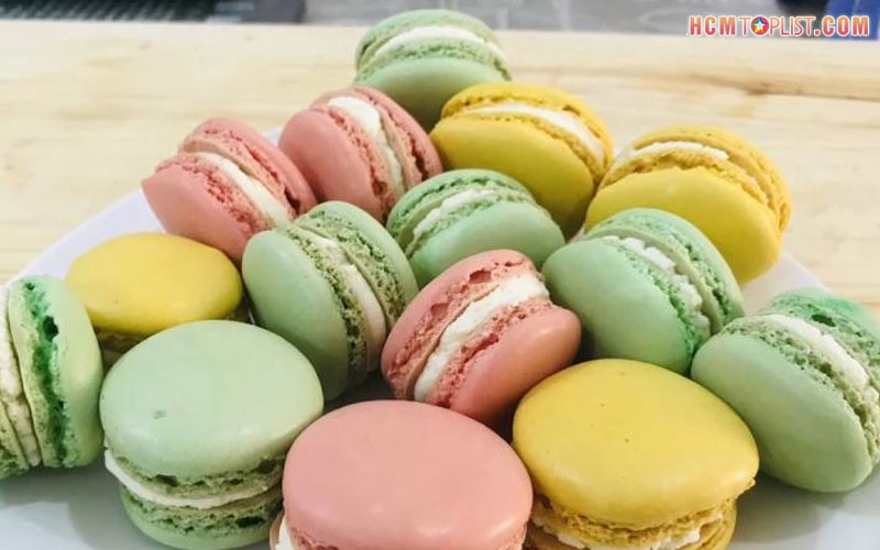 Tieu-chi-danh-gia-tiem-banh-macaron-ngon-cua-hcmtoplist