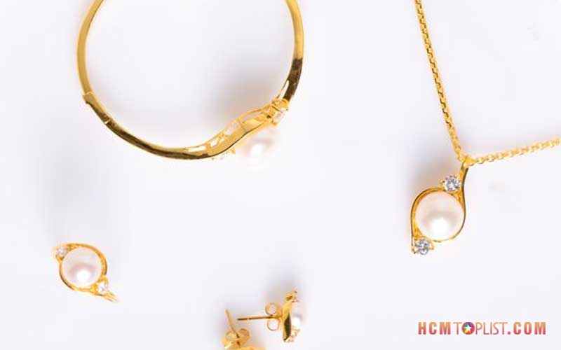 Trang-suc-ngoc-truong-thinh-hcmtoplist