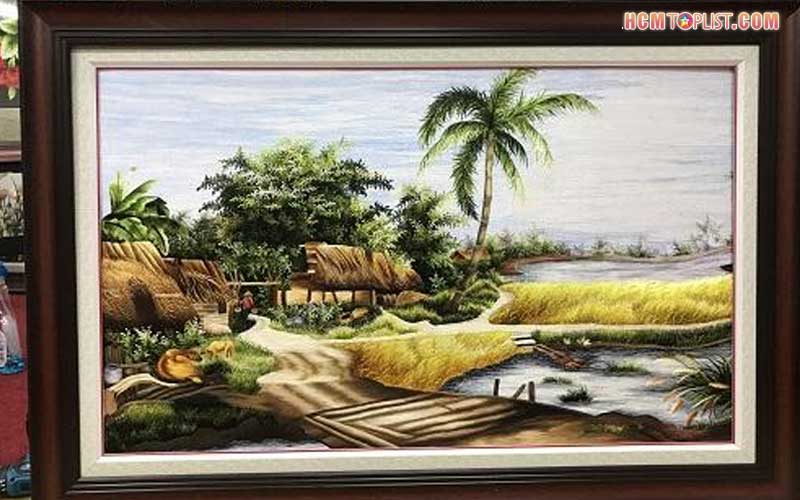 Tranh-theu-tay-hue-hcmtoplist