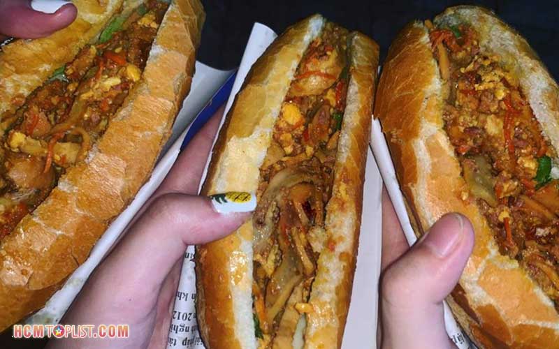 Banh-mi-dan-to-hcmtoplist