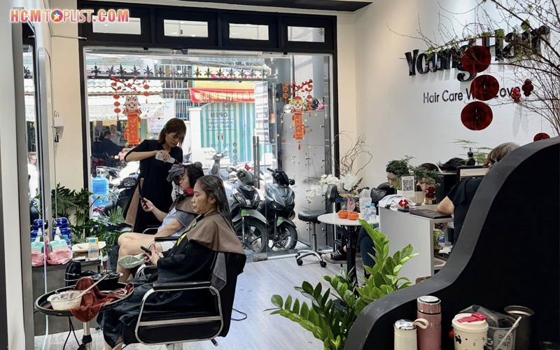 Young-hair-salon-hcmtoplist