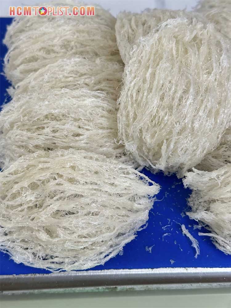 Bi-quyet-mua-yen-chuan-xin-gia-mem-tu-yen-sao-van-xuan