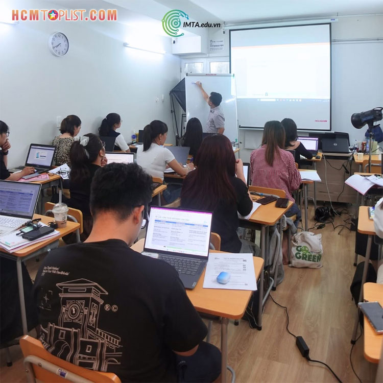 Imta-trung-tam-dao-tao-digital-marketing-thuc-hanh-100-tai-tp-ho-chi-minh-2