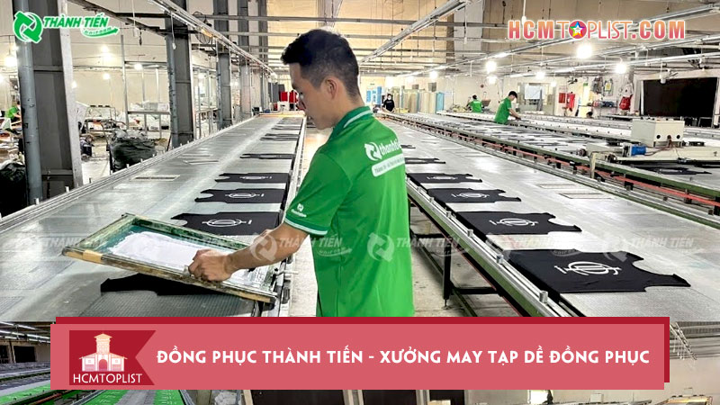 Dong-phuc-thanh-tien-xuong-may-tap-de-dong-phuc-dep-gia-re-uy-tin