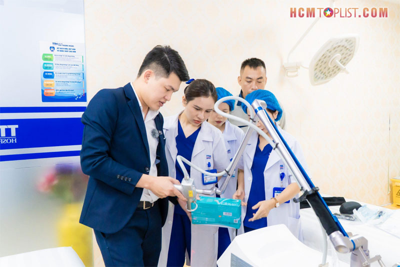 Hakai-viet-nam-cung-cap-giai-phap-laser-tri-seo-va-tri-nam-cho-chu-spa-2