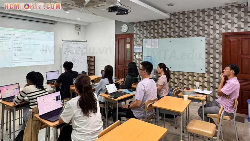 Khoa-hoc-google-ads-tai-imta-giai-phap-but-pha-doanh-so-cho-doanh-nghiep-5